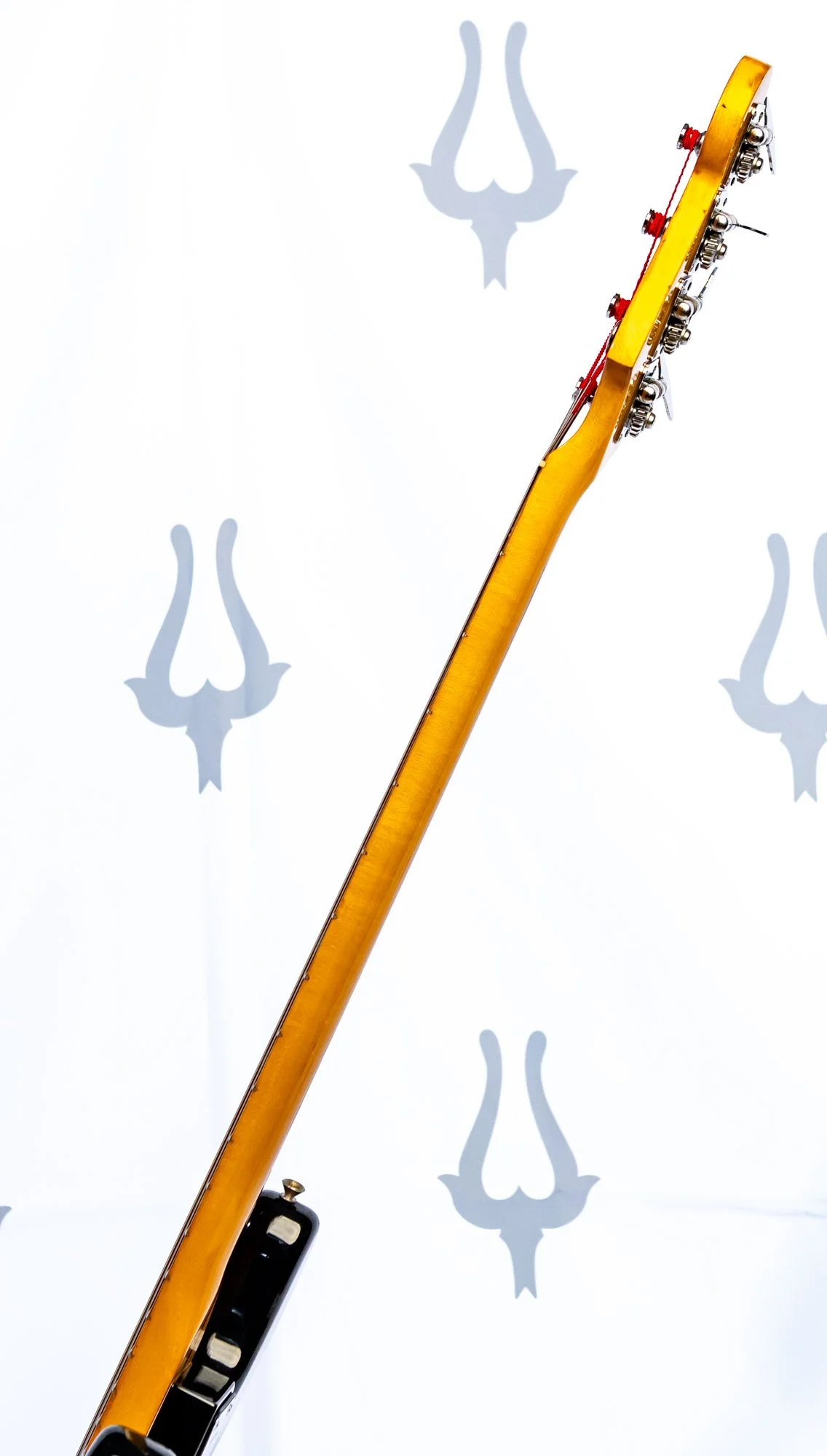 JooDee Artist Series JJB Jazz Bass. JJB-60 in (YS) Yellow Sunburst